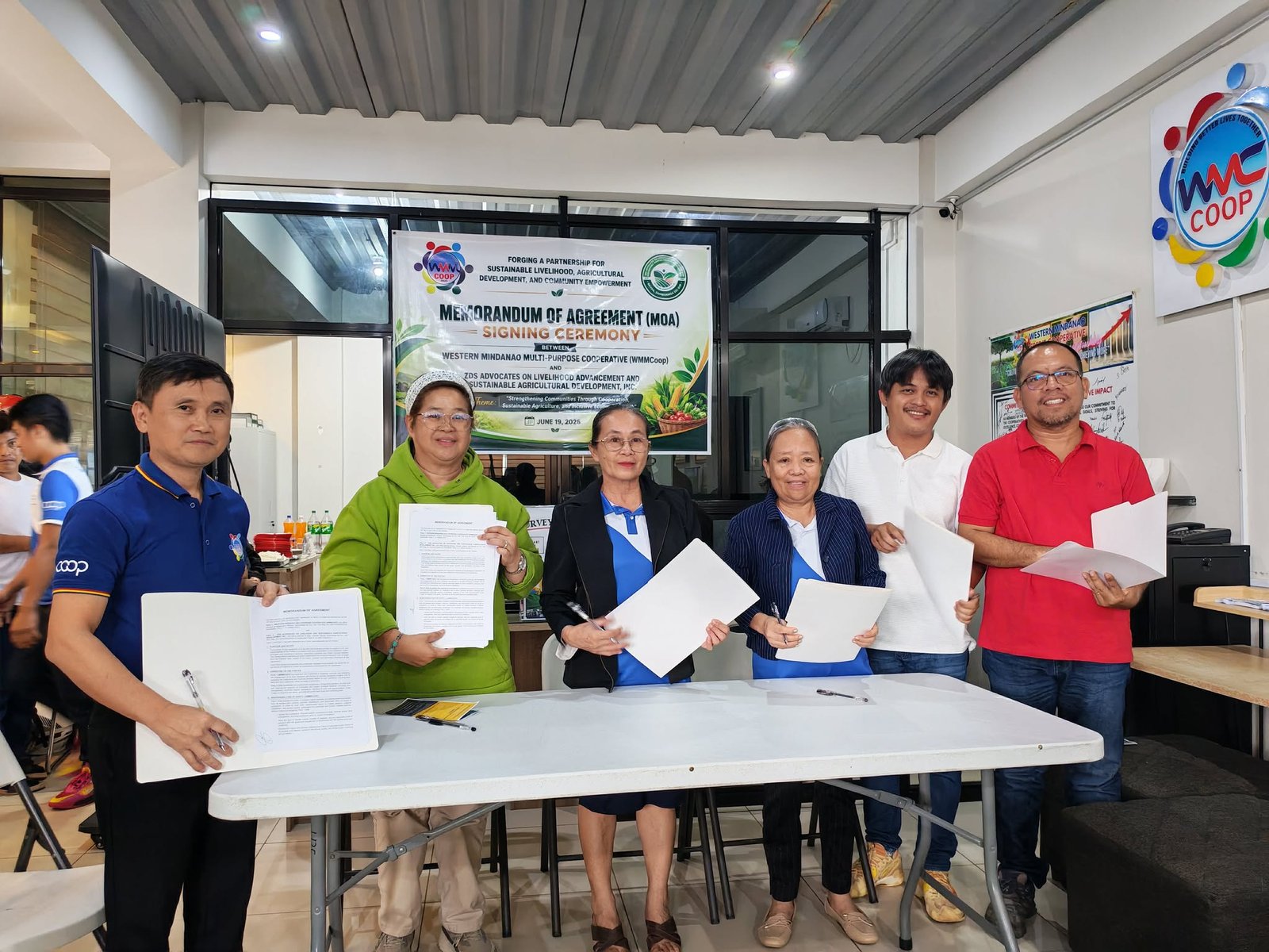 MEMORANDUM OF AGREEMENT (MOA) SIGNING CEREMONY - BANANA PLANTSTATION