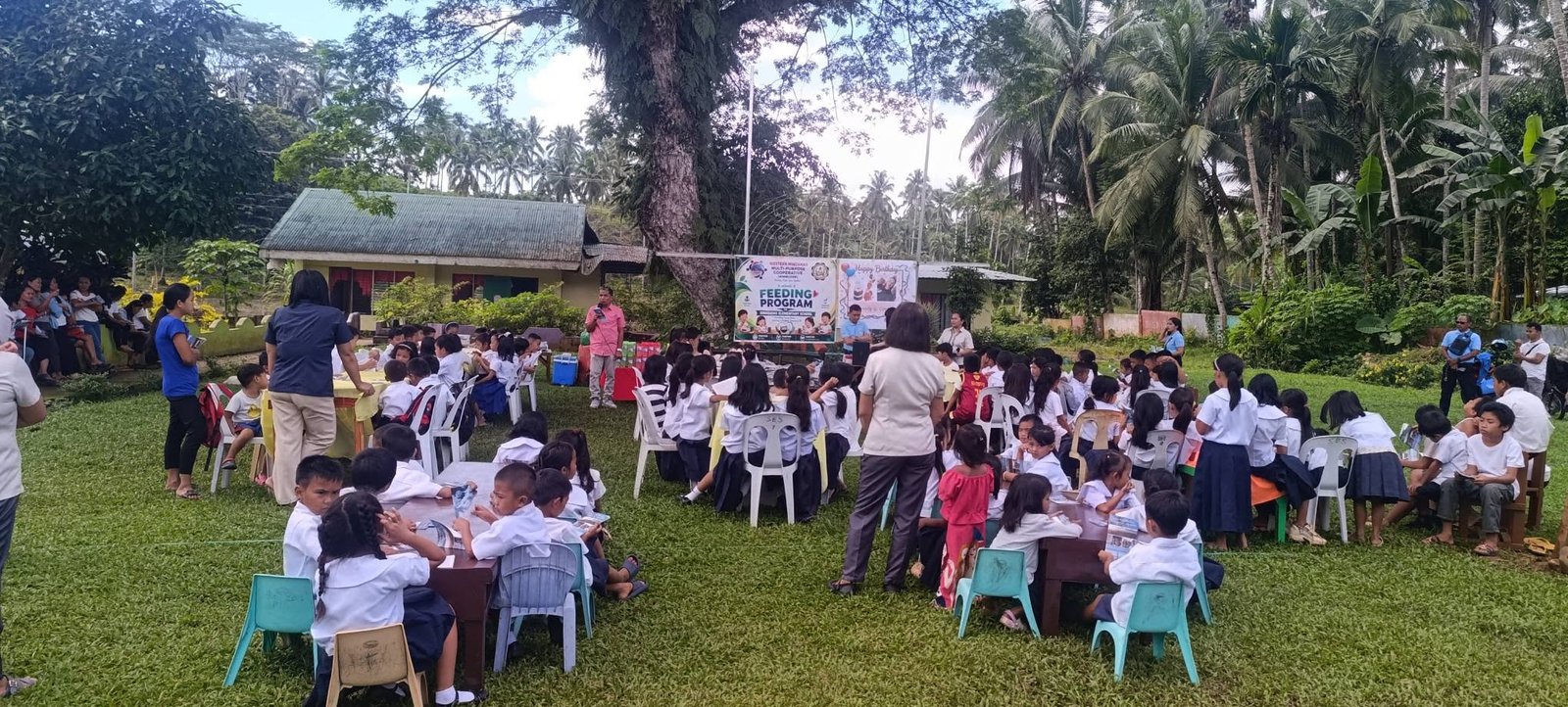 FEEDING PROGRAM AT SINAGUING ELEMENTARY SCHOOL